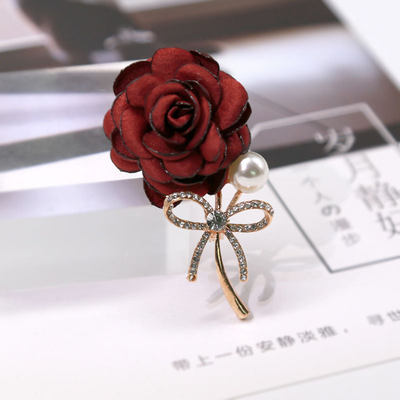 Bowknot ladylike brooch