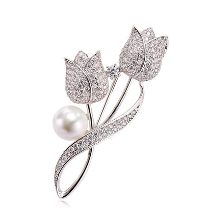 Twin Tulip Statement Brooch — Graceful Blooms, Timeless Style