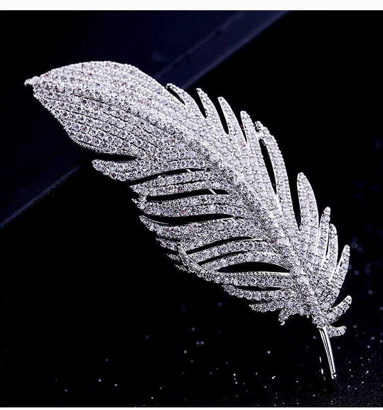 Radiant Feather Crystal Brooch — Elegance in Every Sparkle